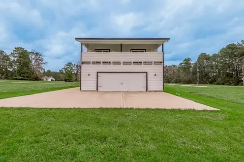 Exterior - 97 Oakridge S, Trinity, TX 75862 photo 3 of 10