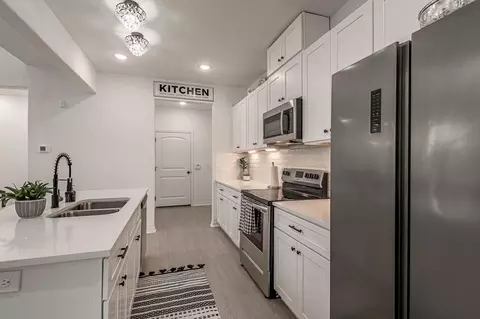 Kitchen - 97 Oakridge S, Trinity, TX 75862 photo 2 of 3