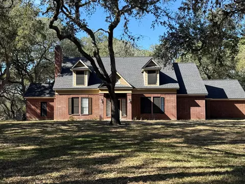 1412 Westpark Ave, Victoria, TX 77905
