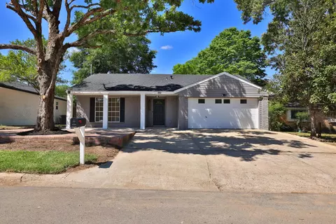 503 Allison St, Conroe, TX 77303