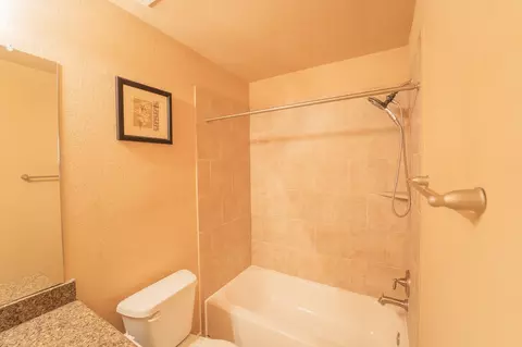 Bath - 7218 Kerrigan Ct, Spring, TX 77379 photo 4 of 8