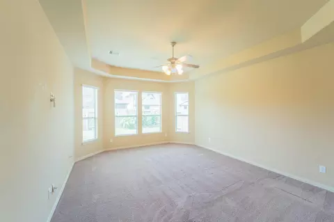 Living - 7218 Kerrigan Ct, Spring, TX 77379 photo 10 of 11