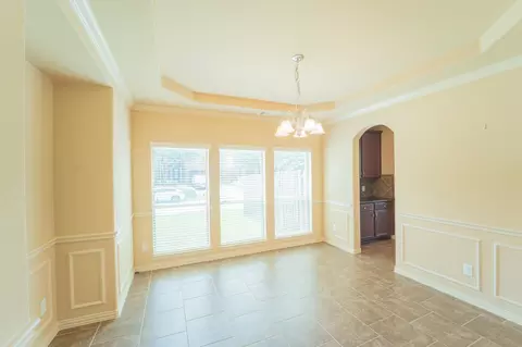 Living - 7218 Kerrigan Ct, Spring, TX 77379 photo 9 of 11