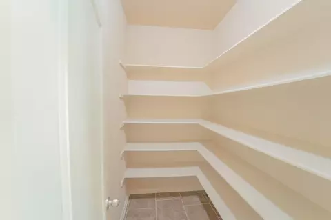 Entry Way - 7218 Kerrigan Ct, Spring, TX 77379 photo 6 of 9