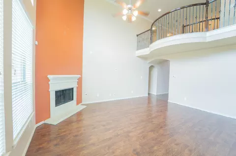 Living - 7218 Kerrigan Ct, Spring, TX 77379 photo 2 of 11