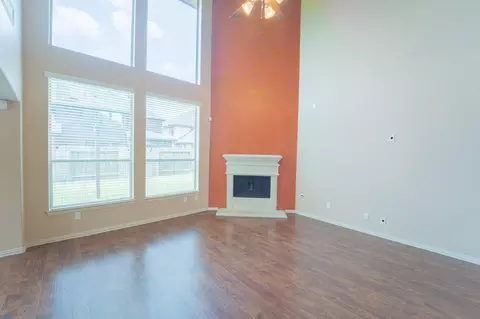 Living - 7218 Kerrigan Ct, Spring, TX 77379 photo 3 of 11