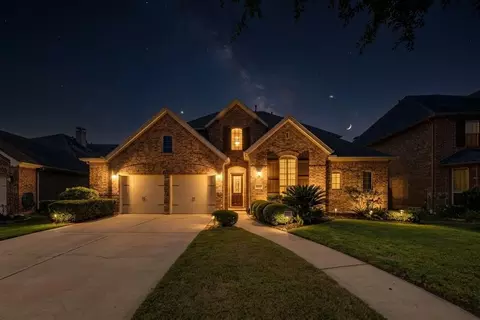 4226 Pebble Heights Ln, Sugar Land, TX 77479