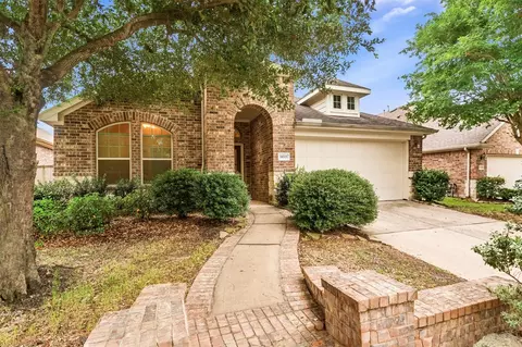18315 E Willow Oak Bend Dr, Cypress, TX 77433