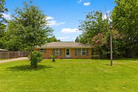 18108 Wild Oak Dr, Houston, TX 77090