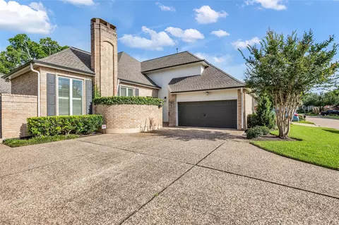 1246 Trace Dr, Houston, TX 77077