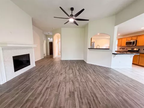 Living - 2127 Hannover Way, Spring, TX 77388 photo 3 of 3