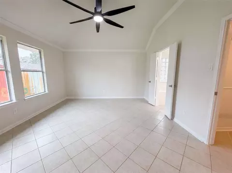 Bedroom - 2127 Hannover Way, Spring, TX 77388 photo 5 of 5