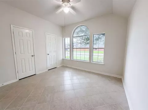 Bedroom - 2127 Hannover Way, Spring, TX 77388 photo 2 of 5