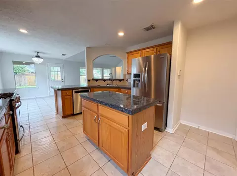Kitchen - 2127 Hannover Way, Spring, TX 77388 photo 3 of 3