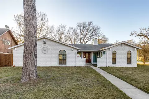 6931 Wagonwheel Ln, Houston, TX 77088