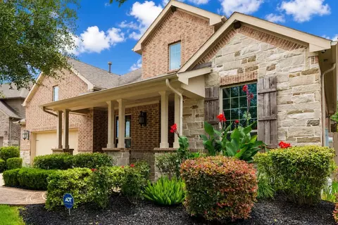 2326 Hamilton Pool Ln, Friendswood, TX 77546