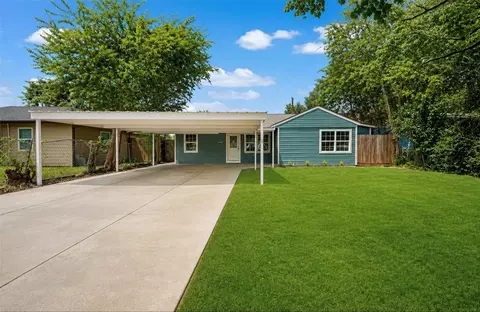 6638 Thornwall St, Houston, TX 77092