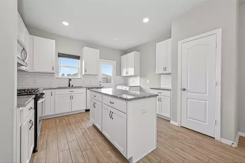 25831 Hickory Pecan Trl, Tomball, TX 77375