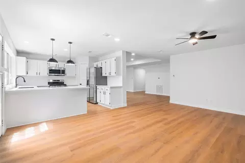 3 Still Corner Pl, Spring, TX 77381 photo 9