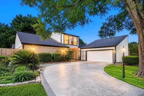 1515 Haven Lock Dr, Houston, TX 77077