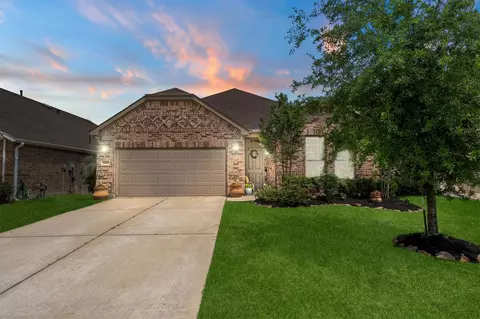 Exterior - 29511 Water Willow Trace Dr, Spring, TX 77386 photo 1 of 16