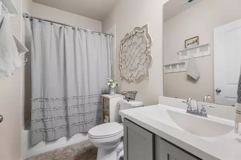 Bath - 29511 Water Willow Trace Dr, Spring, TX 77386 photo 3 of 3