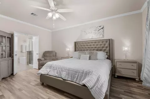 Bedroom - 29511 Water Willow Trace Dr, Spring, TX 77386 photo 2 of 4