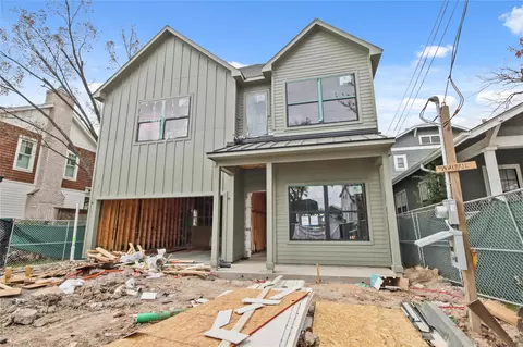 715 Merrill St, Houston, TX 77009