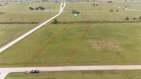 441 Buffalo Trl, Angleton, TX 77515 photo 1