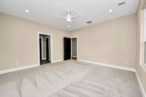 Bedroom - 29727 Spring Forest Dr, Spring, TX 77386 photo 1 of 9