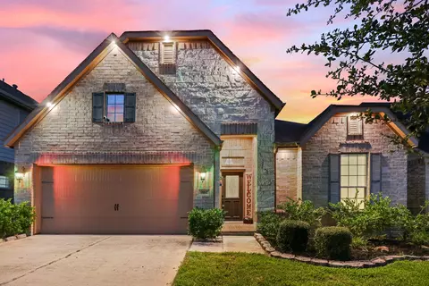 9162 Monarch Field Ln, Cypress, TX 77433