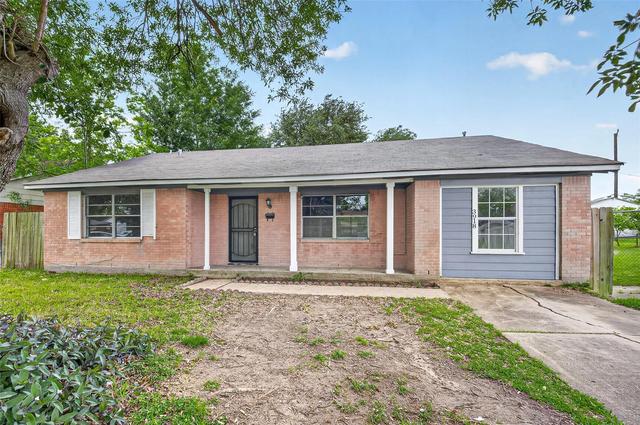 3918 Tavenor Ln, Houston, TX 77047