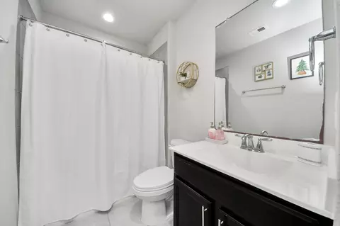 Bath - 3515 Windham Way, Katy, TX 77494 photo 2 of 2