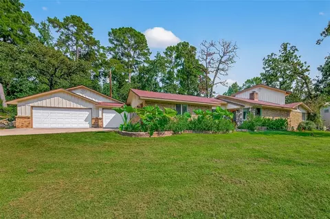 701 Saint Lawrence River Rd, Montgomery, TX 77316