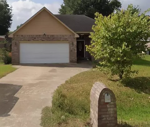 31907 Ironwood Dr, Waller, TX 77484