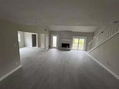 529 Brandon Rd, Conroe, TX 77302