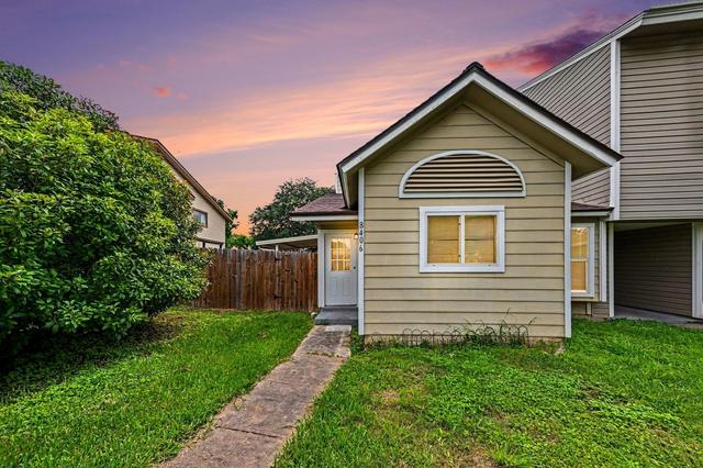 8406 Forest Ridge Dr, San Antonio, TX 78239