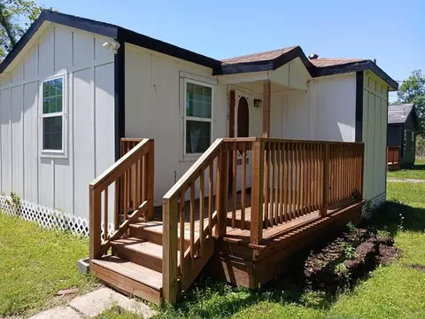 15519 Highway 6, Santa Fe, TX 77517