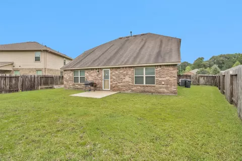 Exterior - 5206 Pointe Spring Xing, Spring, TX 77389 photo 4 of 6