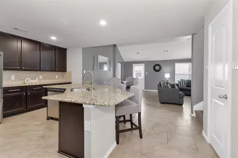 Kitchen - 5206 Pointe Spring Xing, Spring, TX 77389 photo 3 of 4