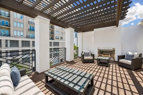 5306 La Branch St, Houston, TX 77004