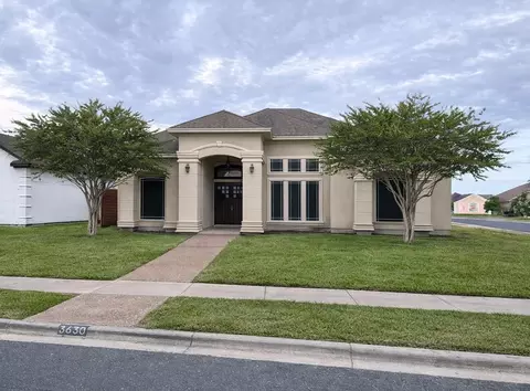 3630 Giants Dr, Corpus Christi, TX 78414