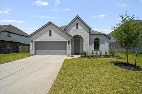 5811 Dublin Ln, Pearland, TX 77581