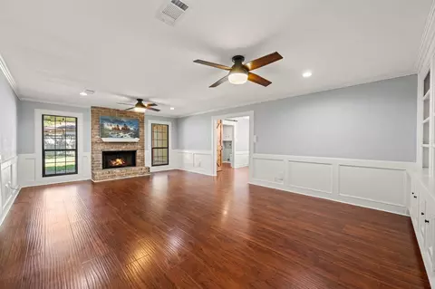 Living - 514 Pine Walk Trl, Spring, TX 77388 photo 4 of 7
