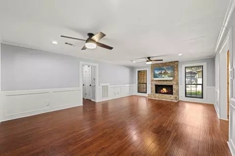 Living - 514 Pine Walk Trl, Spring, TX 77388 photo 5 of 7