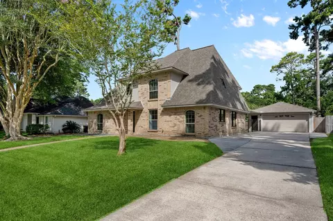2331 Brookdale Dr, Kingwood, TX 77339