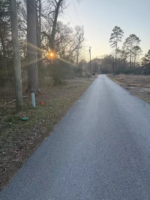 1457 Country Ln, Conroe, TX 77384