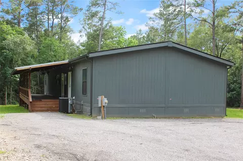 Exterior - 75 Robison Rd, Coldspring, TX 77331 photo 7 of 8