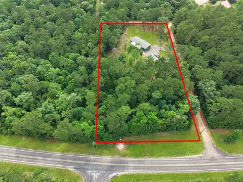 75 Robison Rd, Coldspring, TX 77331