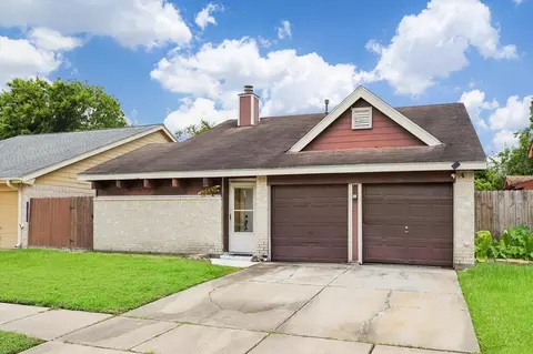 1419 Willow Wisp Dr, Missouri City, TX 77489